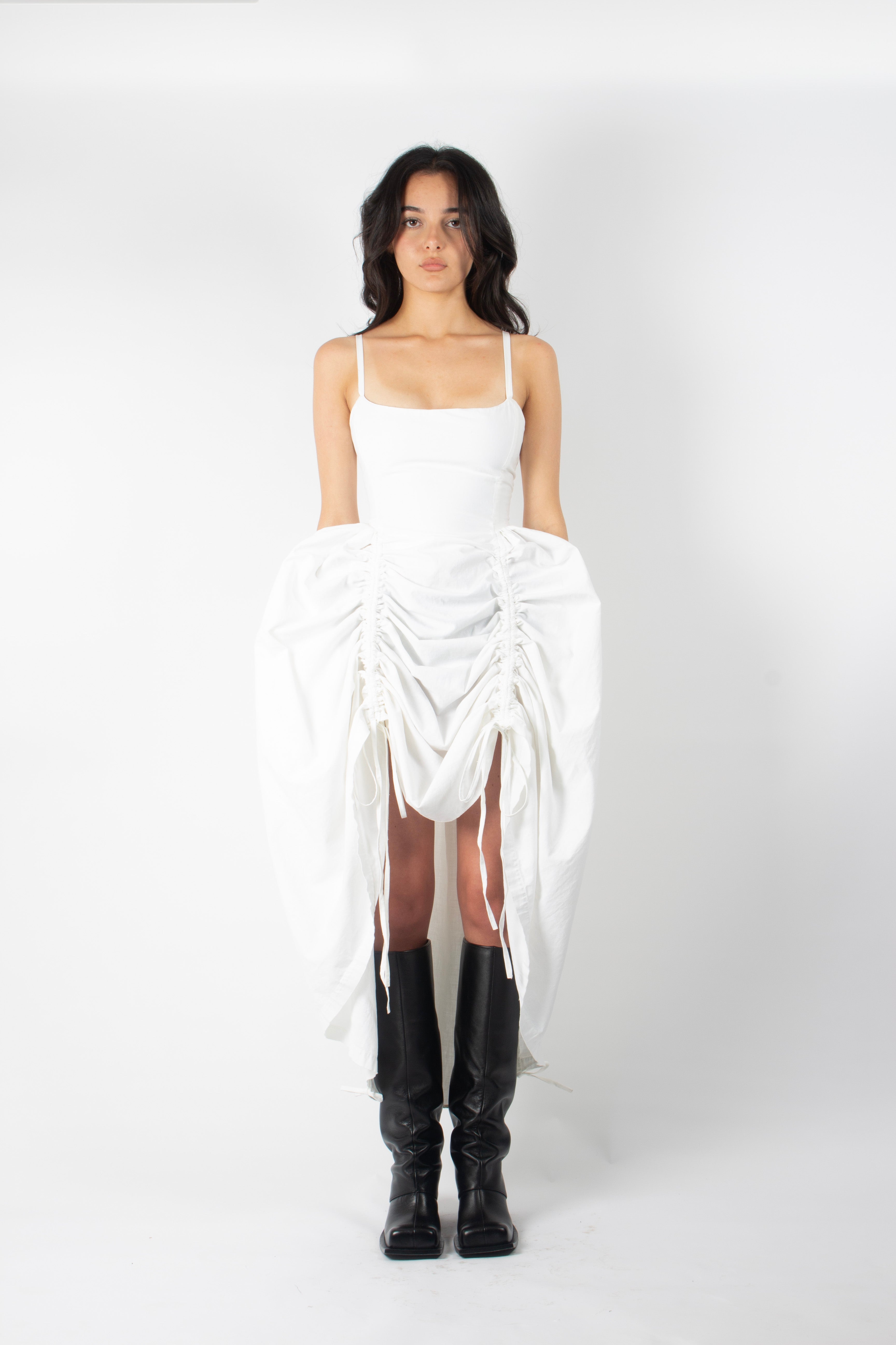 WHITE ADJUSTABLE BOUFFANT DRESS – Jeané Philomène
